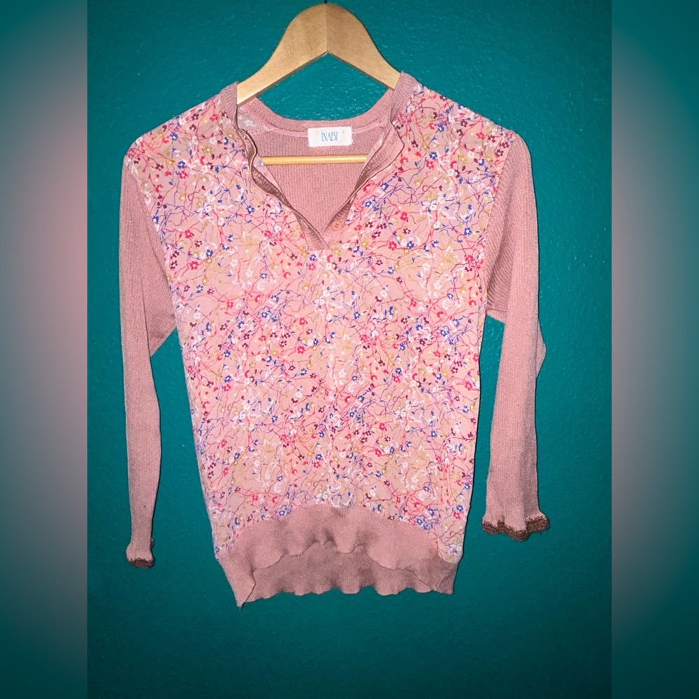 Inabi Vintage pink floral light sweater